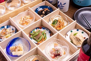 ボリューム満点、特製出汁につけて頂く『銘柄豚の出汁しゃぶ』