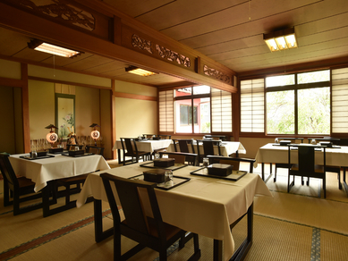 新年会は松正をご利用ください。