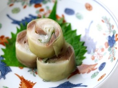 女性に大人気! こだわりの海苔で巻く『エシャトロたく』