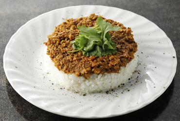 10種スパイスの銀座キーマカレー