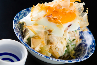 ねっとり、ポリポリ、シャキシャキの食感が楽しい『里イモといぶりがっこ和風ポテサラ』