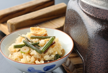 清涼感溢れる季節の一皿『夏野菜の冷し鉢』