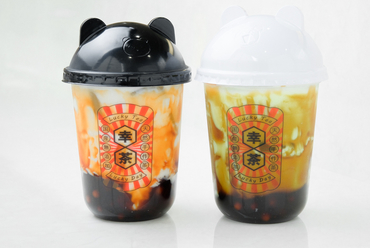 タピオカのもちもち感を楽しめる定番ドリンク『黒糖タピオカミルク』