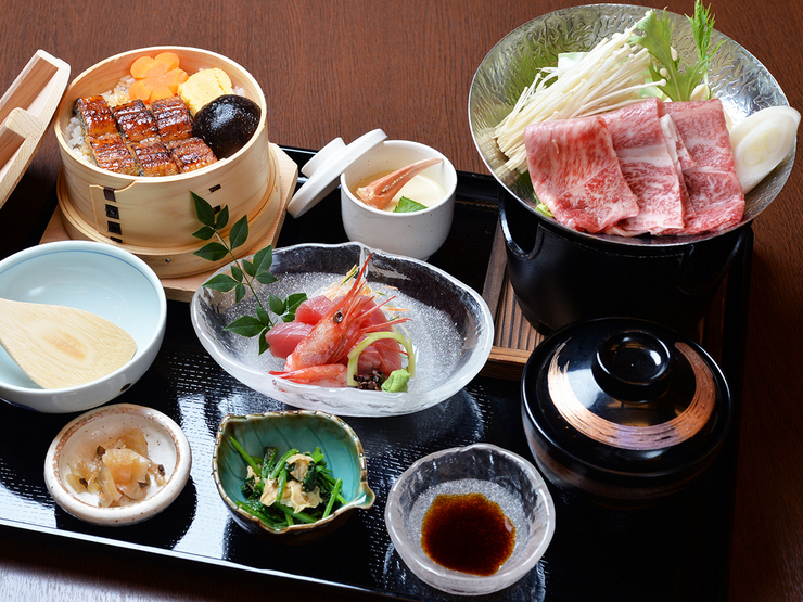 福島信夫山迎賓館 和食くろ沢 牛若丸 福島市 その他 和食 のお店の雰囲気 特徴 ヒトサラ