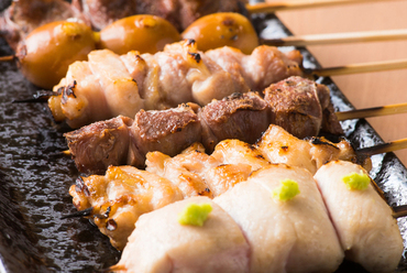 備長炭で焼き上げる『焼き鳥』