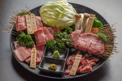 ステーキ焼肉海鮮さこま