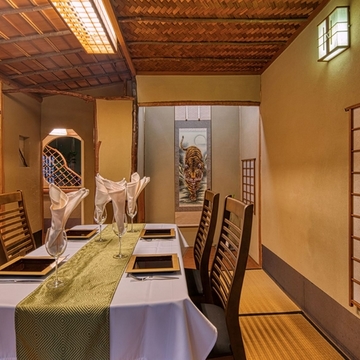金閣寺 衣笠 京都市北区の個室で忘年会 新年会 創作料理 ヒトサラ
