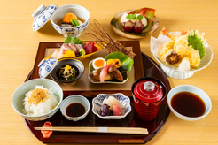 日本料理　ます田
