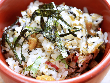 具材がたっぷり。上品な味わいに笑みがこぼれる『白虎めし』