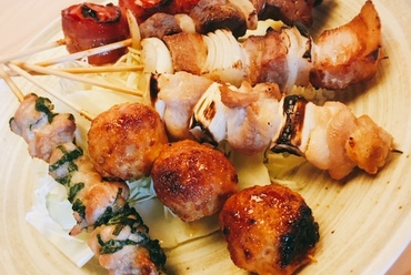 本格炭火焼き鳥を楽しむ飲み会におすすめ
