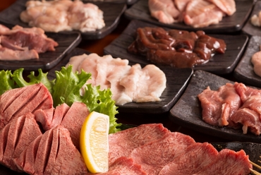 A5ランク前沢牛を堪能。焼肉市場 特上コース