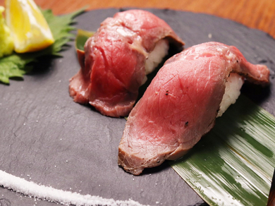 ローストビーフ肉寿司