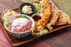 玉ねぎ倉庫跡地 志知カフェ