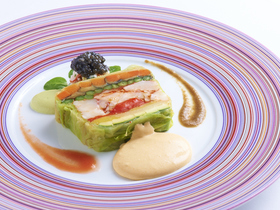 フランス料理店 シェ・イノ