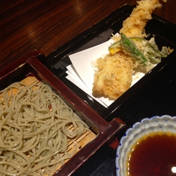 赤坂 そば切り 観世水