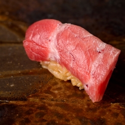 鮨 鈴木