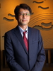 中西 康範 氏