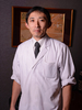 哘崎 恭寛 氏
