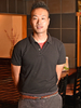 中野 桂與 氏