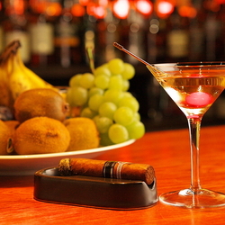 Salon Bar Thistle