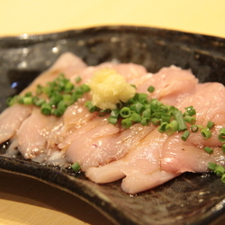 地鶏や 一鳥 関内店