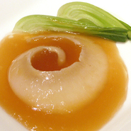フカヒレの姿煮