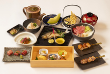 ・比内地鶏を堪能できるコース。一番人気のコース
・飲み放題付きプランもご用意しております