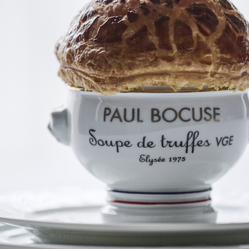 【ディナー】MENU DEGUSTATION　ムッシュ ポール・ボキューズのスペシャリテづくし全8品