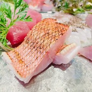 金目鯛刺身