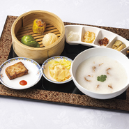 週替わりで「本日の小皿」が入れ替わります。