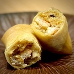 上海蟹身とみそ入り春巻き