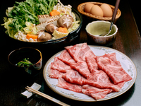 オーセンティックバーでご会合を。1日1組限定の特別な貸し切りプラン