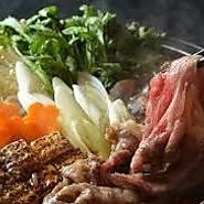お刺身/天ぷら/牛すきやき/お寿司がメインのコース。お時間気にせずゆったり150分飲み放題セットの内容です