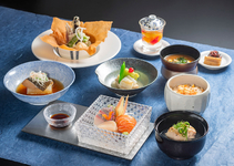 雅庭自慢の味を楽しめる全7品の小会席コースです。