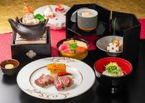 新春のお慶びと、旧年中のご愛顧に感謝を込めて、特選食材を使用した会席を特別価格にてご提供いたします。