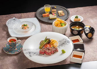 お昼からしっかりとお肉を味わえる鉄板焼き料理長一押しのランチメニュー。