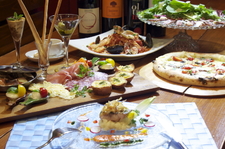 イタリアワインに合うメニューをご用意しております。