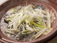 一年の締めくくりに新しい年の始まりに落ち着いた空間で心づくしの料理ともてなしでゆっくりとお食事を。