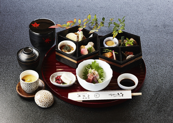 南禅寺 料庭 八千代 岡崎 平安神宮 南禅寺 和食 コースメニュー ヒトサラ