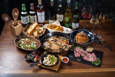 メインは旬の魚のアクアパッツァ。名物の自家製ローストビーフから〆のパスタまで全7品。