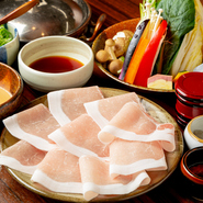 きめ細かくて脂に甘味がある『白金豚のしゃぶしゃぶ』