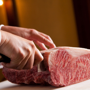 「豊後牛（おおいた和牛）」素材の魅力をシンプルに実感する