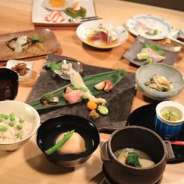2時間飲放題付き【特別コース】接待・記念日などに◇旬の食材を盛り込んだ贅沢コース◇