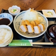 日替わりランチ　水曜日　三元豚ひれ味噌だれ定食