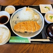 日替わりランチ　木曜日　三元豚ロース定食