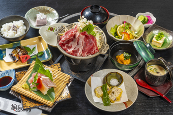 【おすすめコース】国産牛の焼きしゃぶ付き◆旬の味覚にて季節の移ろいが感じられる和会席！