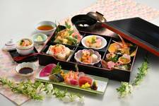 法事・慶事の御弁当【箱御膳会席】3,740円/税込