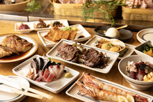 通常5,500円のコースが平日限定で4,500円にてお楽しみいただけます。
＋500円でプレミアム飲み放題に変更可