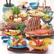 当店名物のかにしゃぶを楽しめる会席です。当店秘伝の利尻昆布だしにくぐらせたかに身は絶品です。