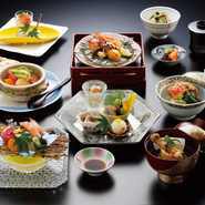 季節の食材を、贅沢かつふんだんに使った会席。
※写真はイメージです